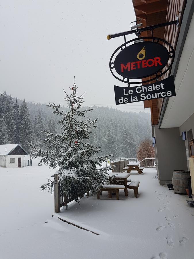 מוט Le Chalet De La Source מראה חיצוני תמונה
