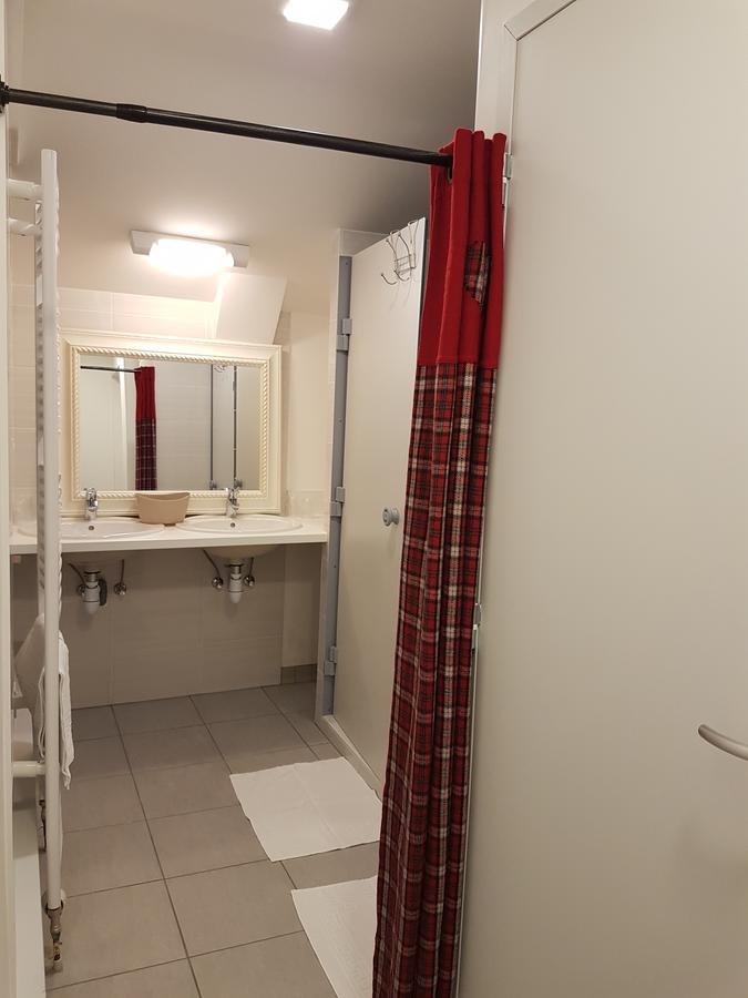 מוט Le Chalet De La Source מראה חיצוני תמונה
